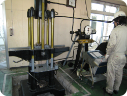 �����ݔ�